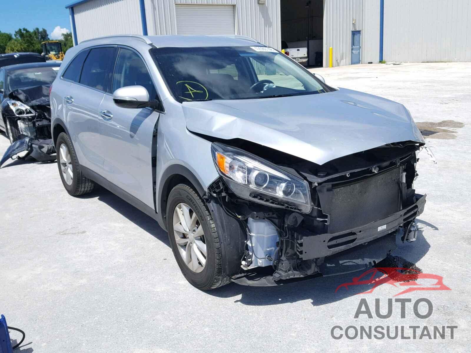 KIA SORENTO LX 2016 - 5XYPG4A56GG026246