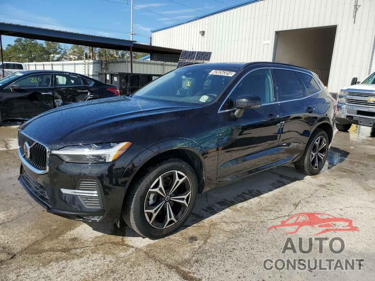 VOLVO XC60 B5 MO 2022 - YV4L12DK8N1041623