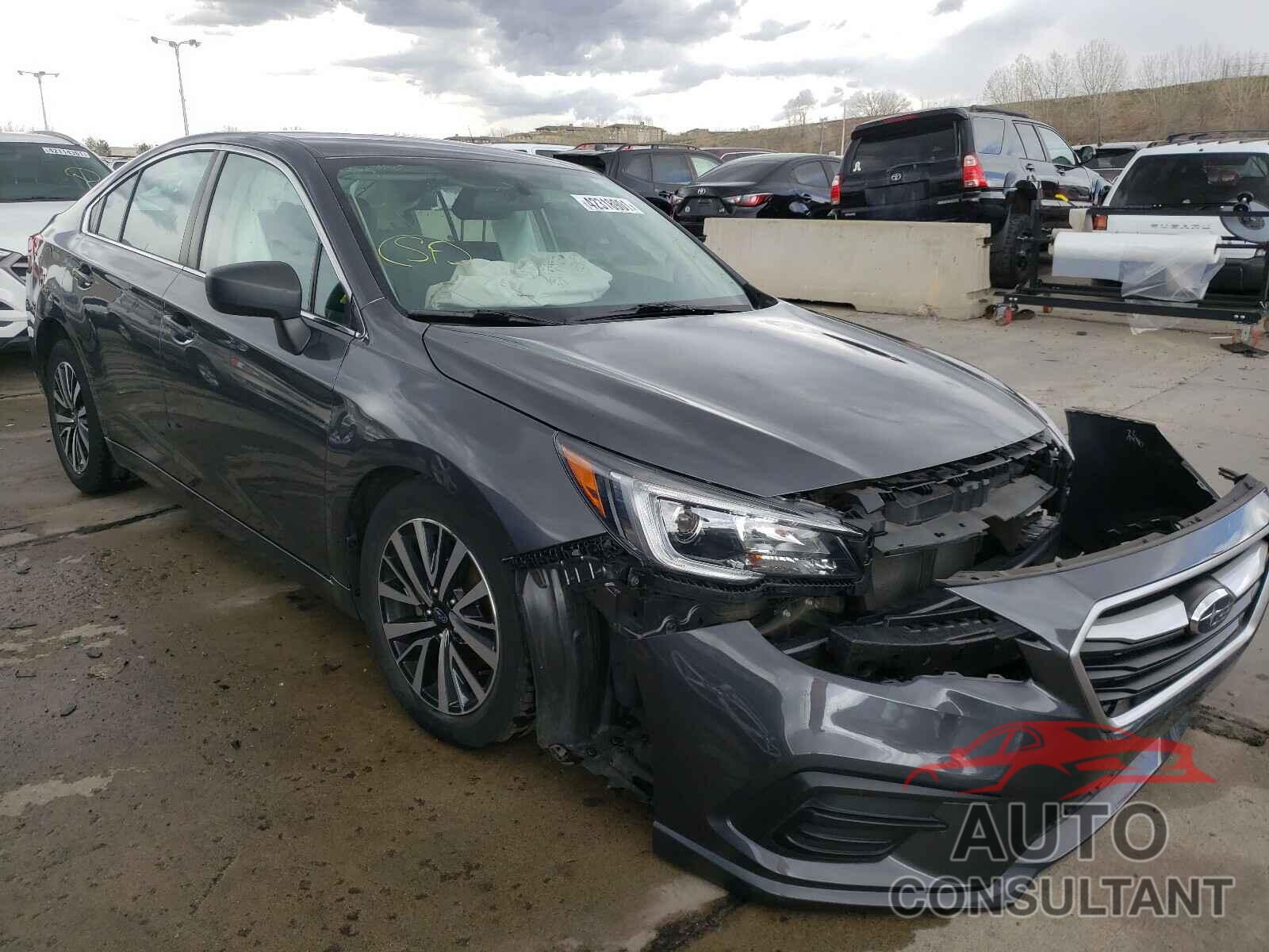 SUBARU LEGACY 2018 - 4S3BNAB65J3011884