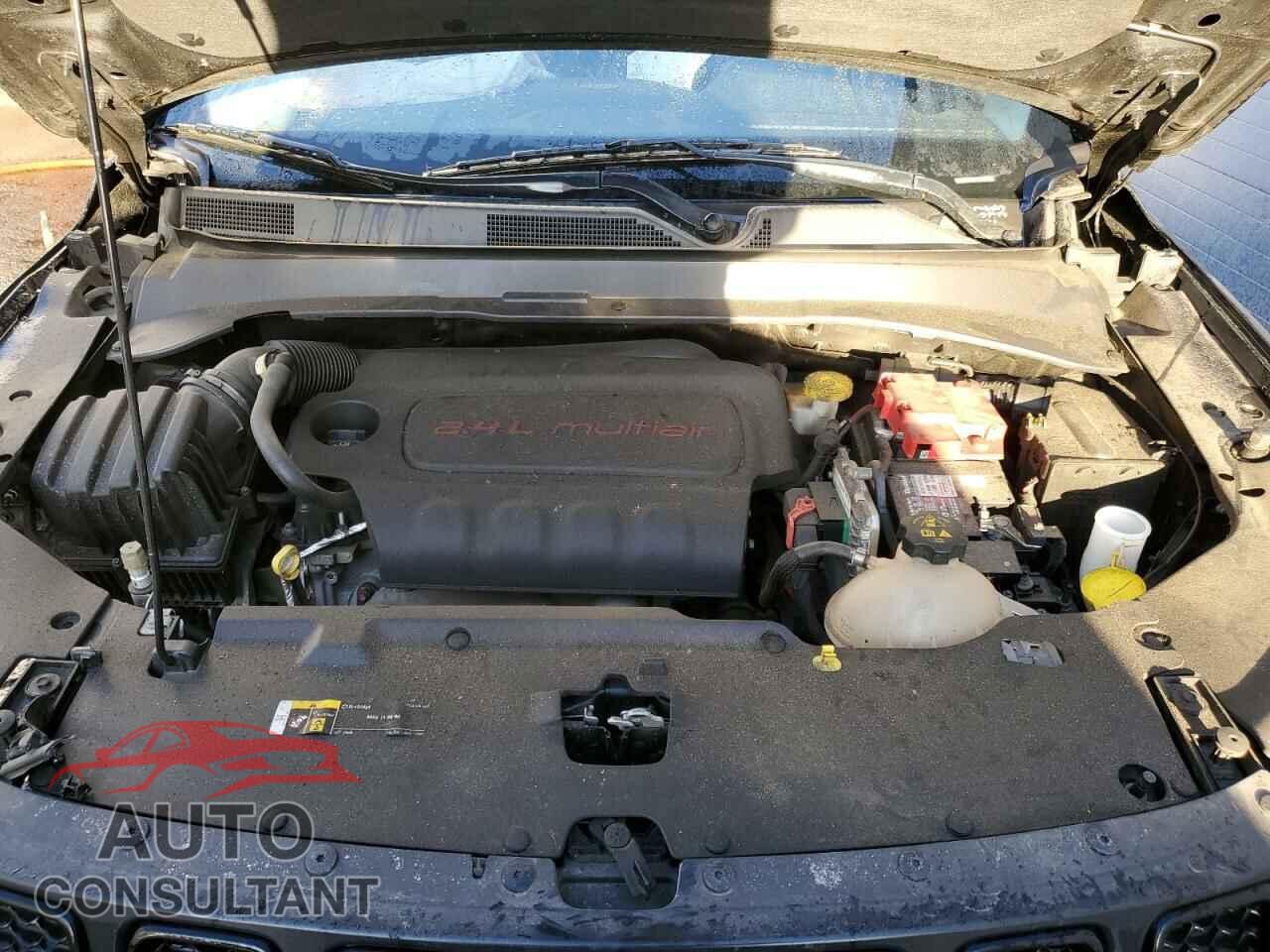 JEEP COMPASS 2019 - 3C4NJDBB8KT741897