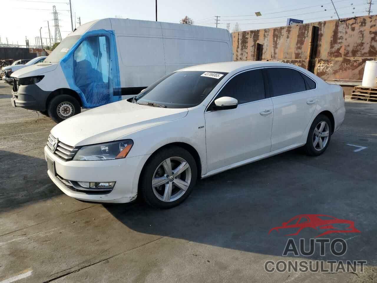 VOLKSWAGEN PASSAT 2015 - 1VWAT7A33FC110817