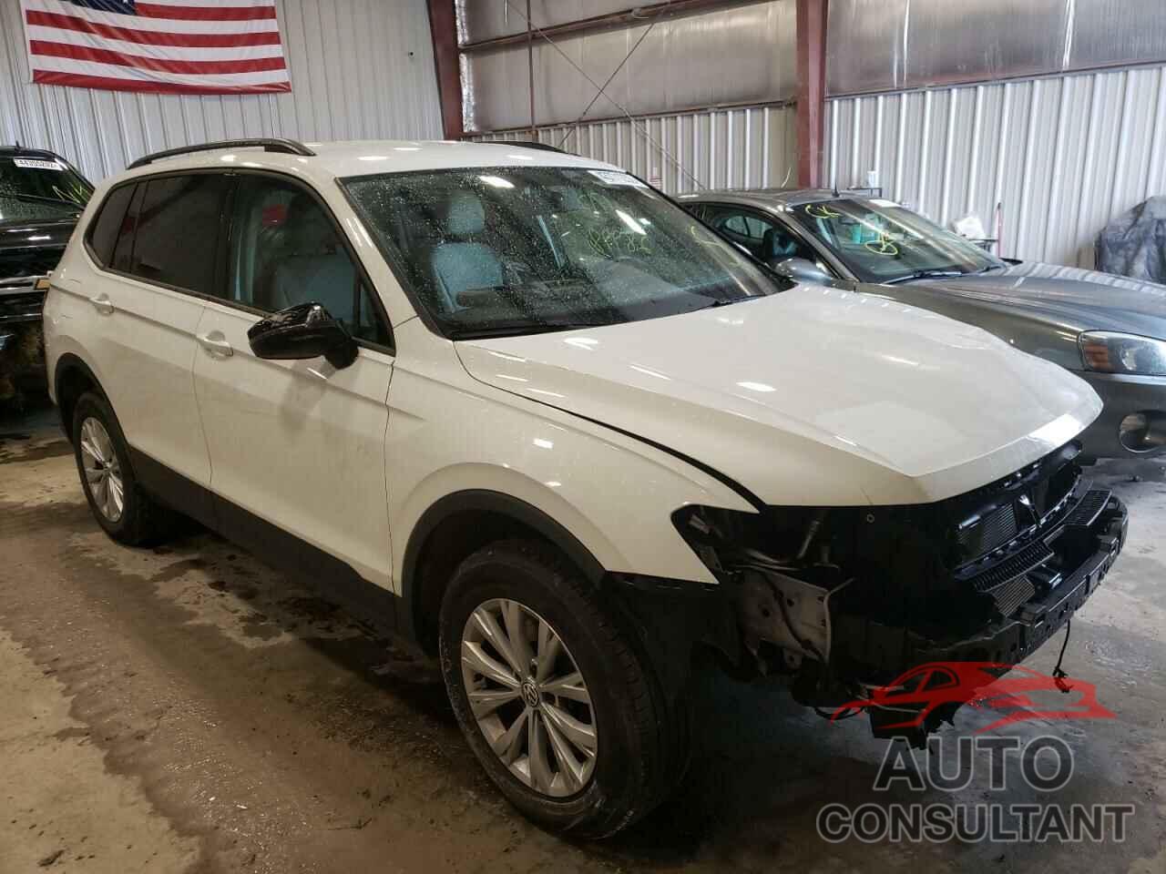 VOLKSWAGEN TIGUAN 2018 - 3VV0B7AX7JM060114