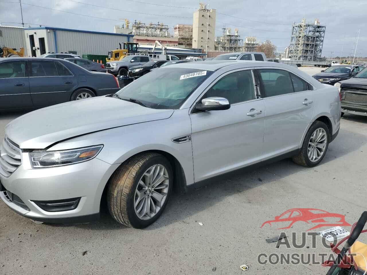 FORD TAURUS 2018 - 1FAHP2F80JG128387