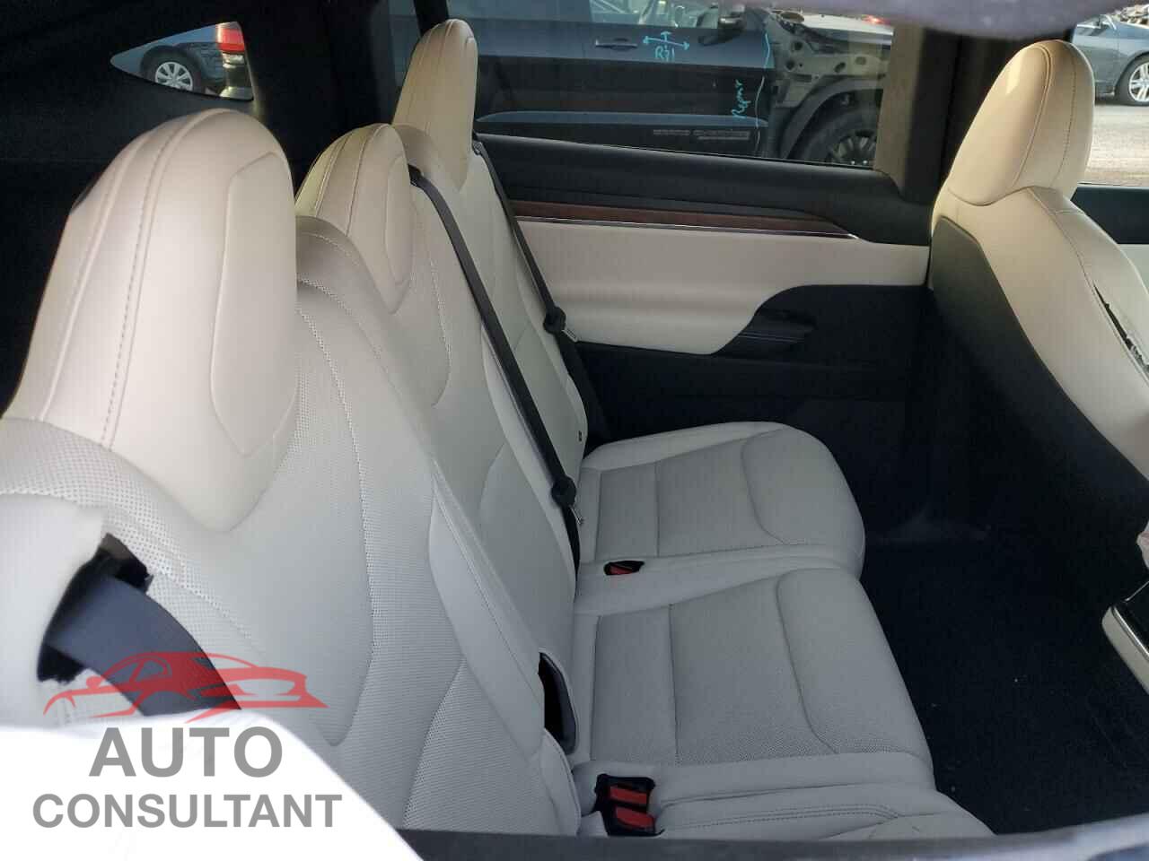TESLA MODEL X 2023 - 7SAXCDE54PF366639