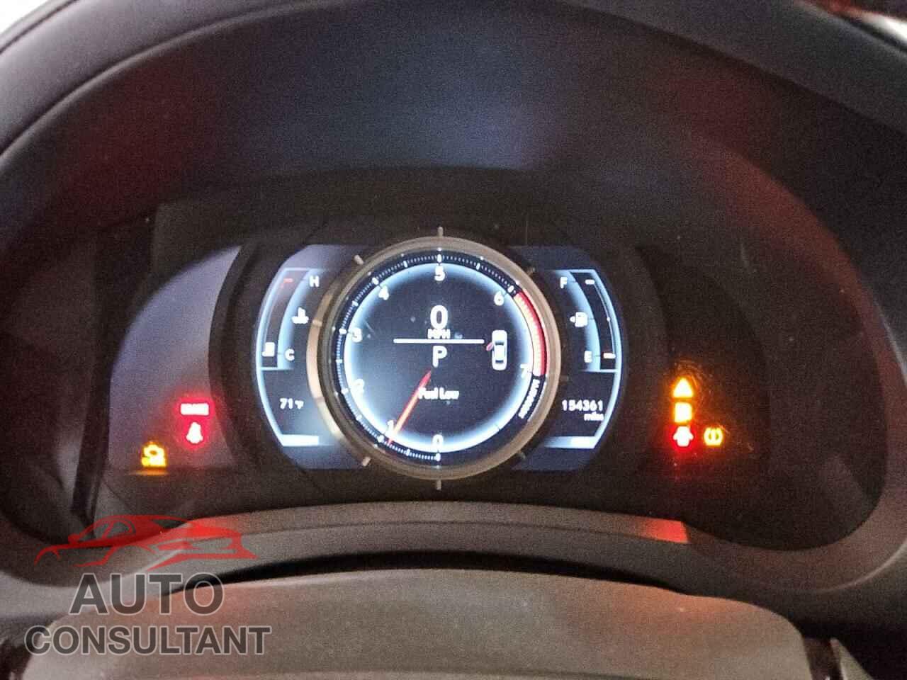 LEXUS IS 2016 - JTHBA1D22G5018079