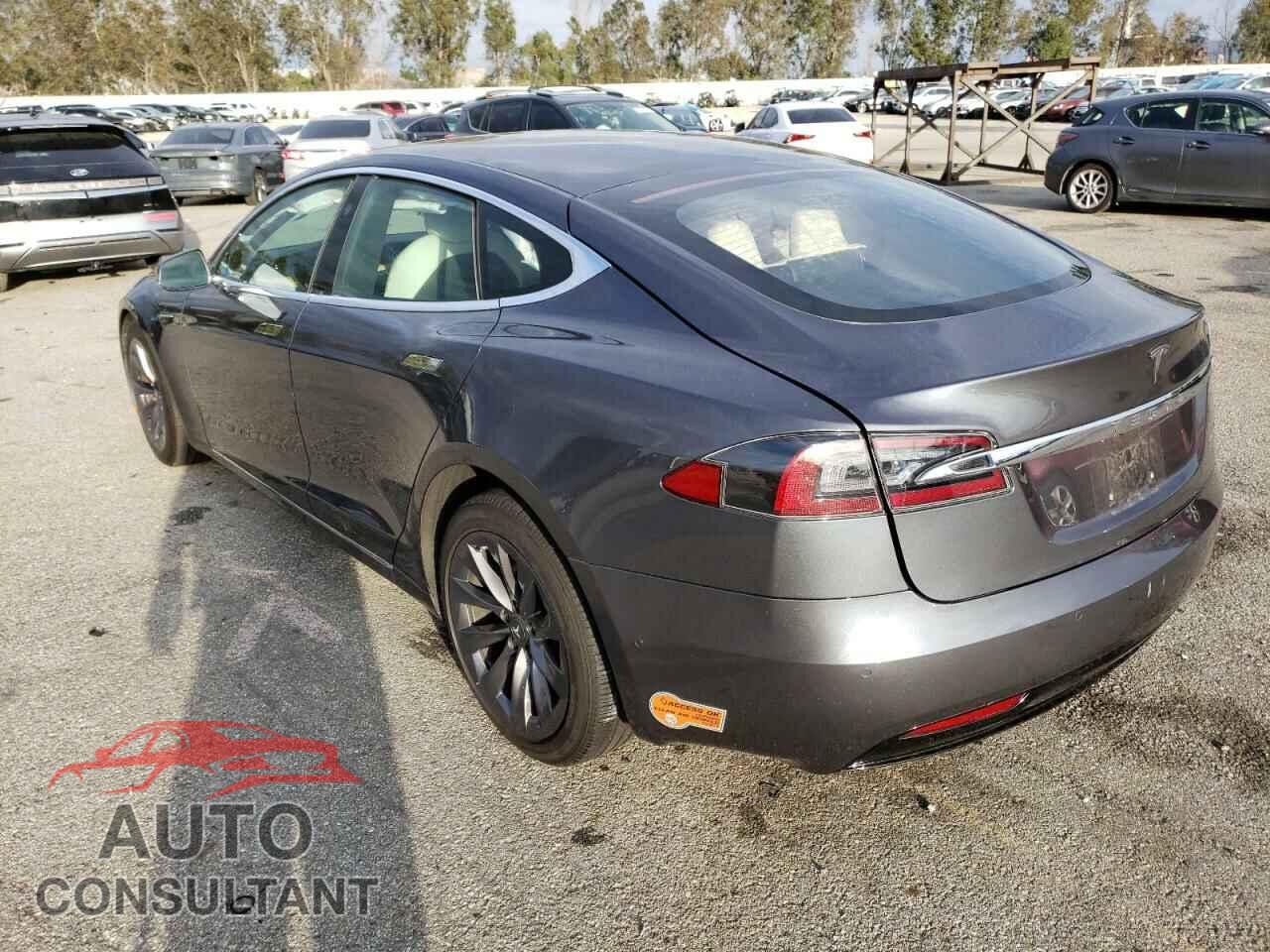 TESLA MODEL S 2020 - 5YJSA1E2XLF391623