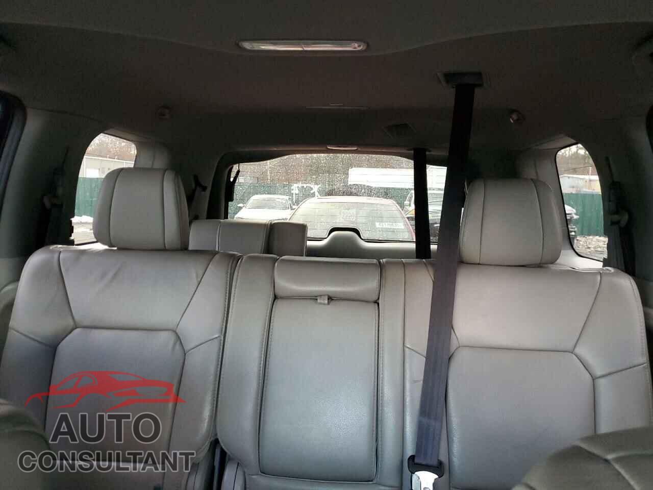 HONDA PILOT 2013 - 5FNYF4H76DB081166