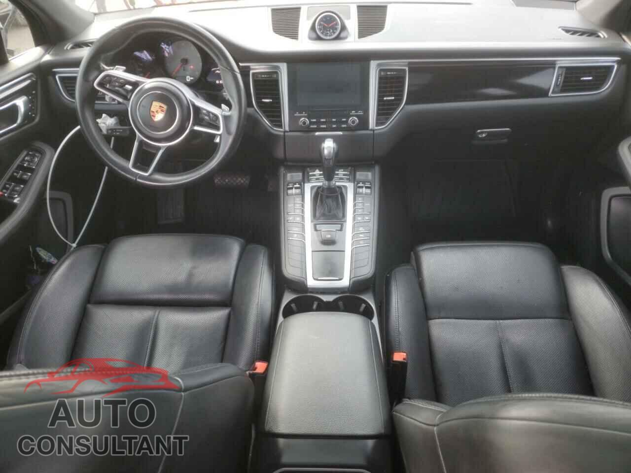 PORSCHE MACAN 2018 - WP1AB2A59JLB31902