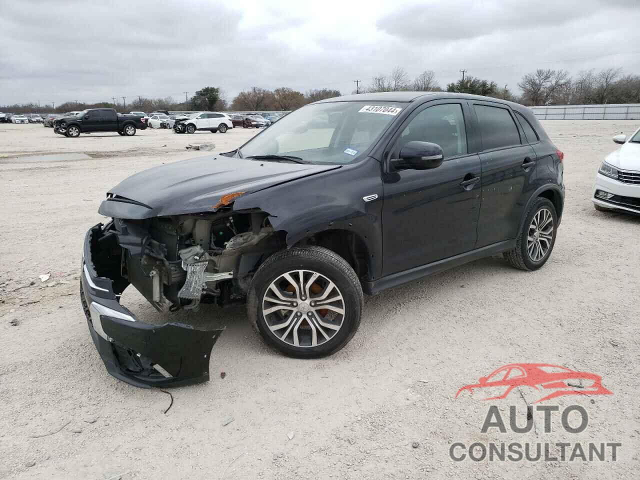 MITSUBISHI OUTLANDER 2018 - JA4AP3AU9JZ002839