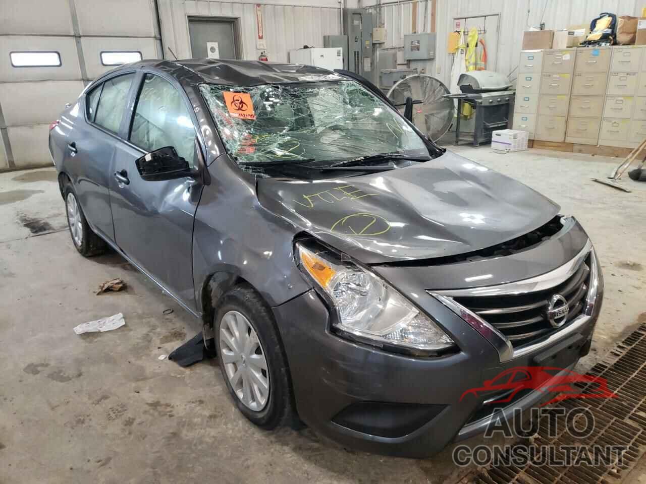 NISSAN VERSA 2017 - 3N1CN7APXHL894979