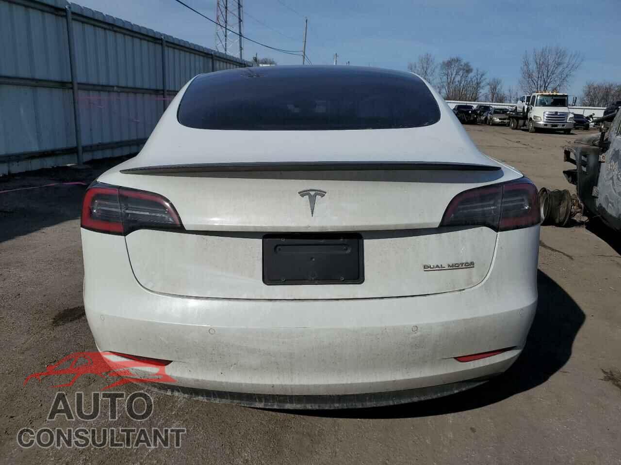 TESLA MODEL 3 2020 - 5YJ3E1EC0LF603575
