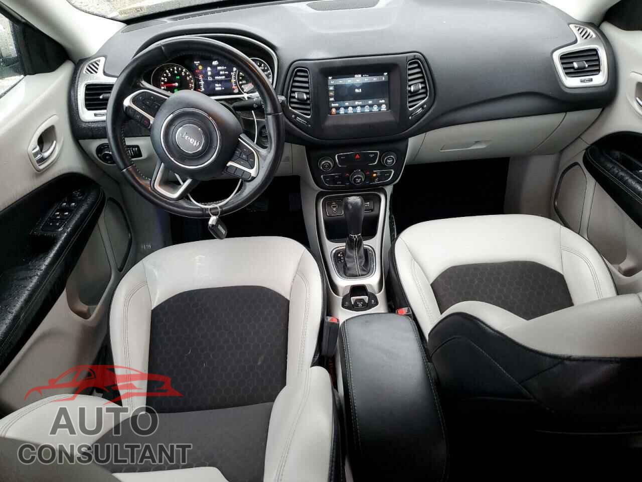 JEEP COMPASS 2019 - 3C4NJCBB4KT832451