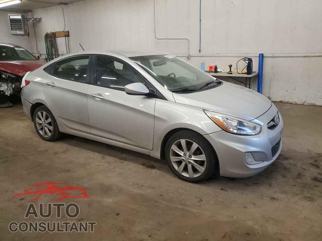 HYUNDAI ACCENT 2014 - KMHCU4AE2EU597246