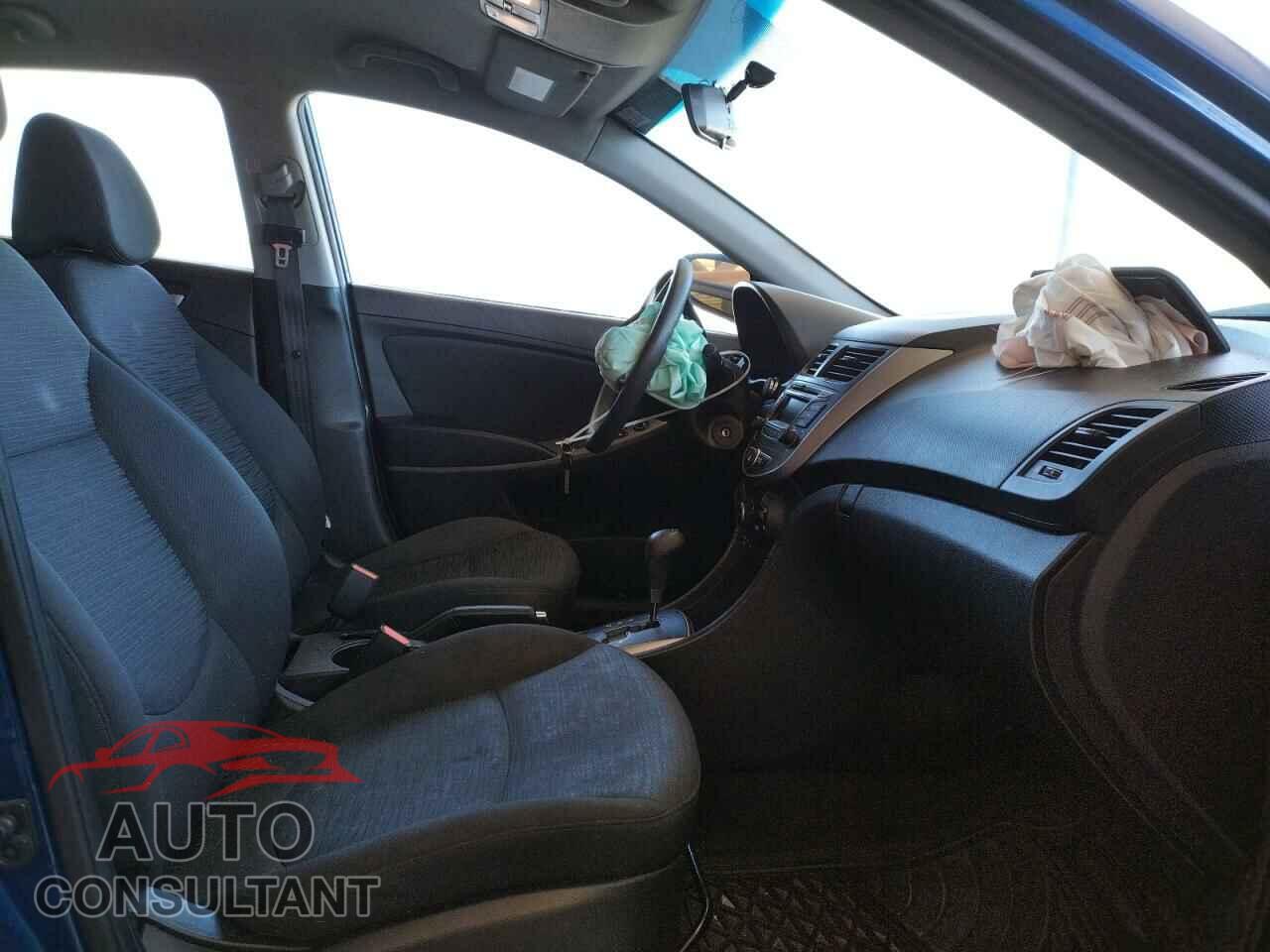 HYUNDAI ACCENT 2017 - KMHCT5AE7HU306981