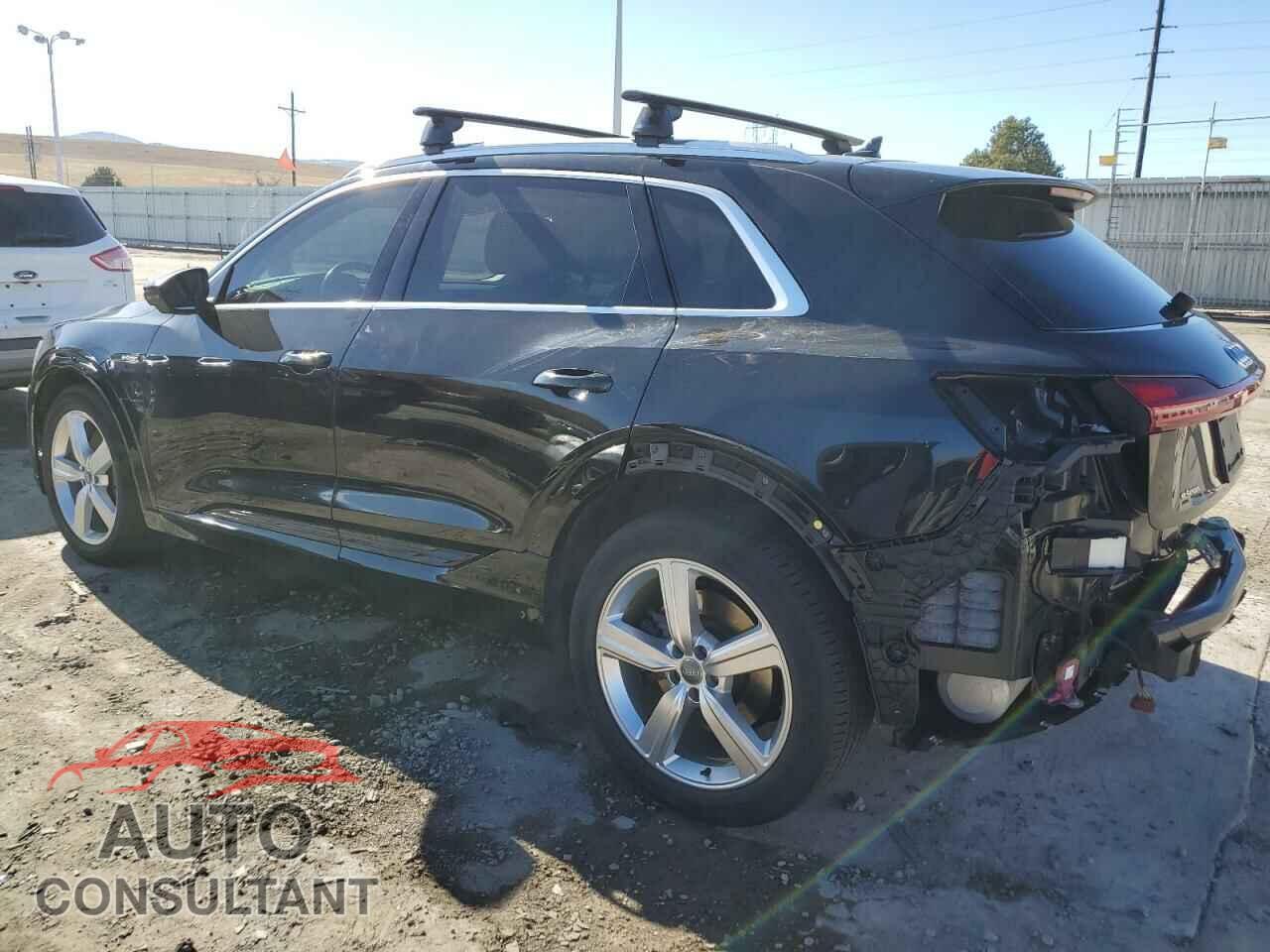 AUDI E-TRON 2019 - WA1VAAGE2KB014364
