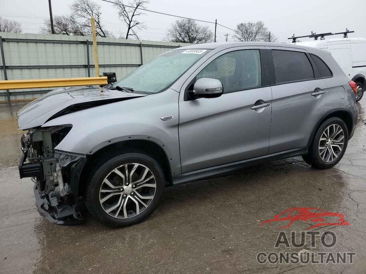 MITSUBISHI OUTLANDER 2018 - JA4AR3AW7JZ035382