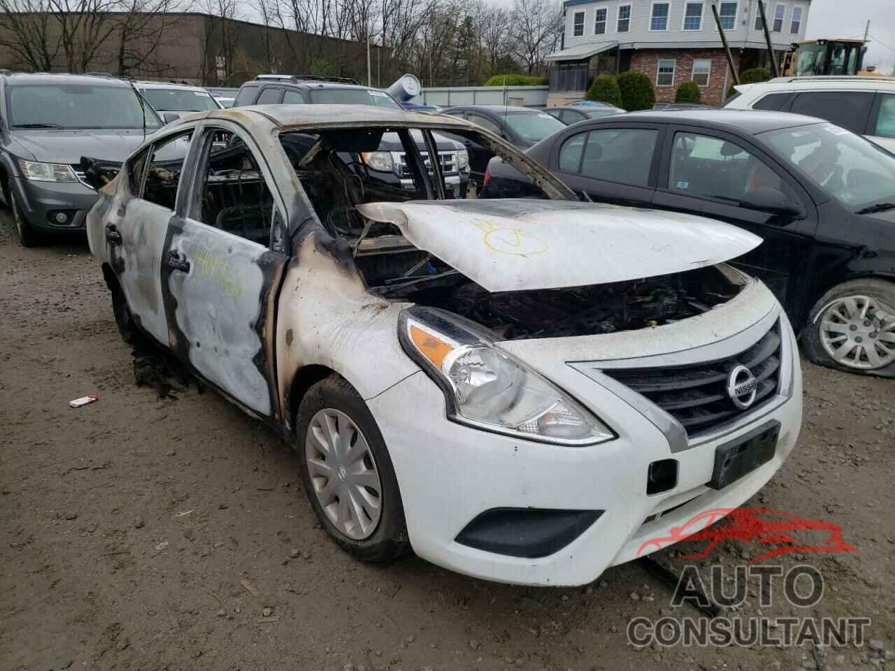 NISSAN VERSA 2019 - 3N1CN7APXKL841061