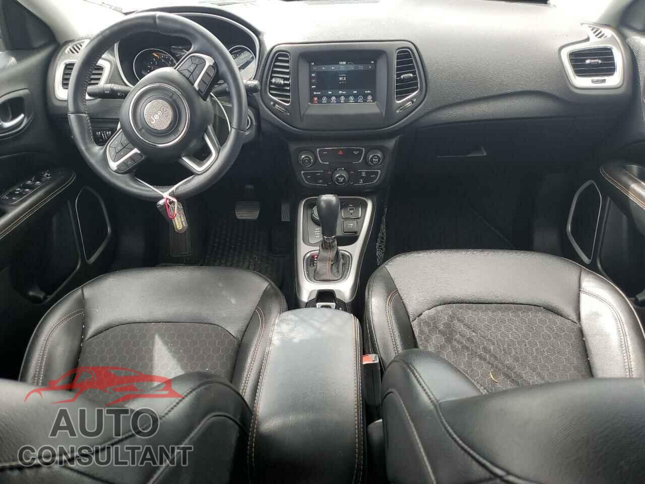 JEEP COMPASS 2019 - 3C4NJDBB5KT674899
