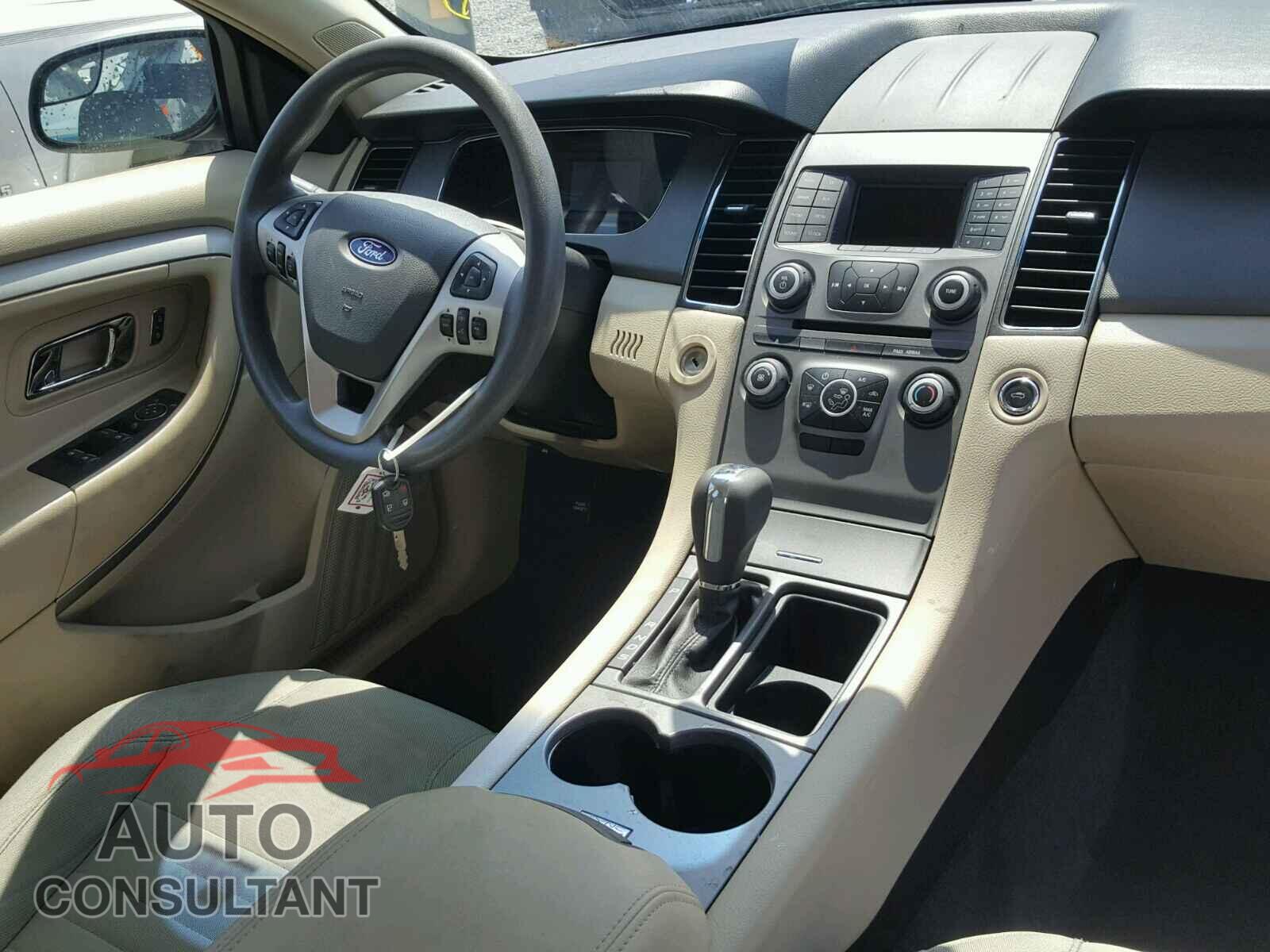 FORD TAURUS 2015 - 1FAHP2D86FG115086