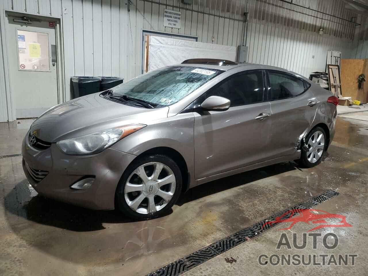 HYUNDAI ELANTRA 2013 - 5NPDH4AE0DH167320
