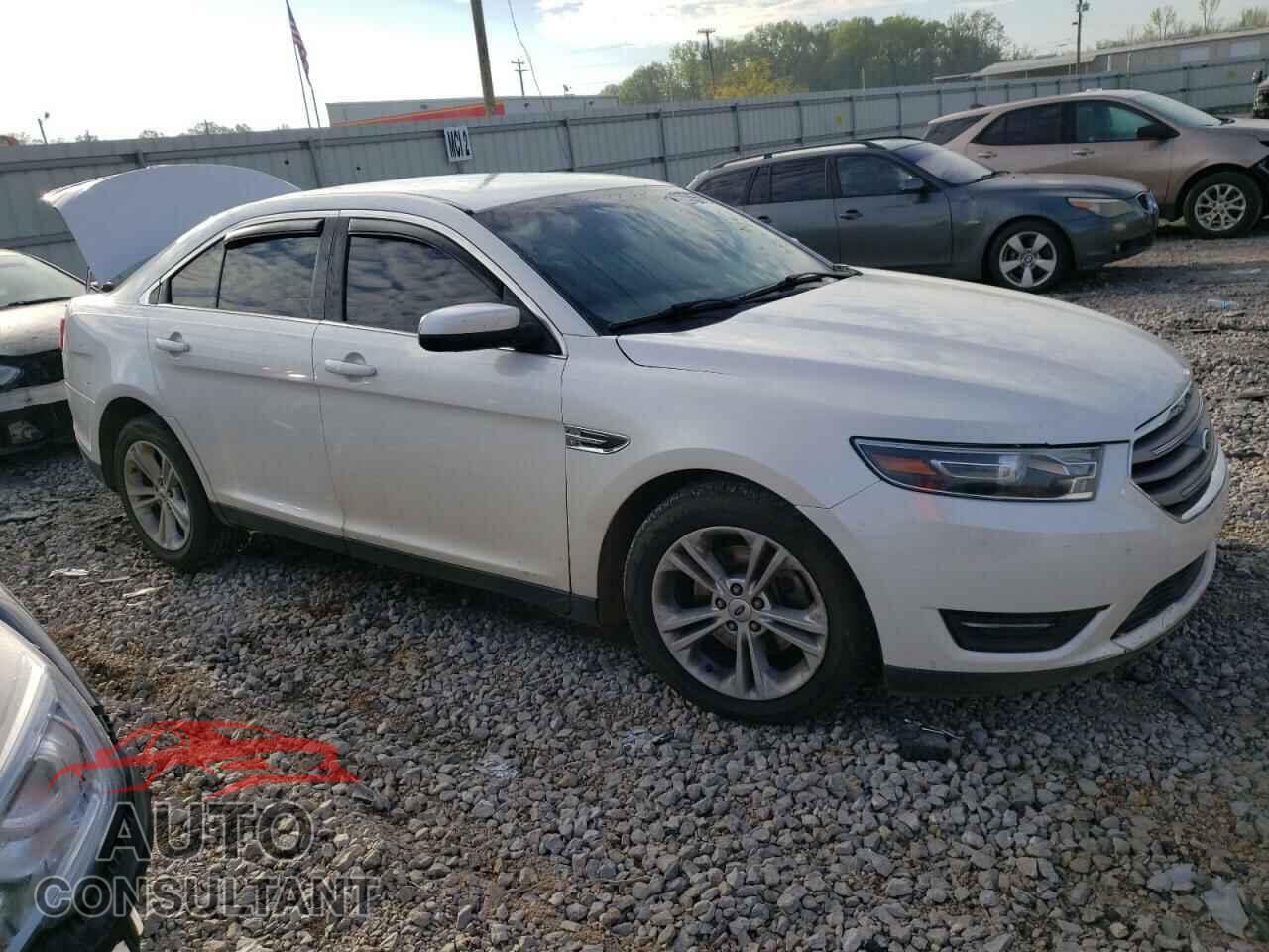 FORD TAURUS 2015 - 1FAHP2E89FG160912