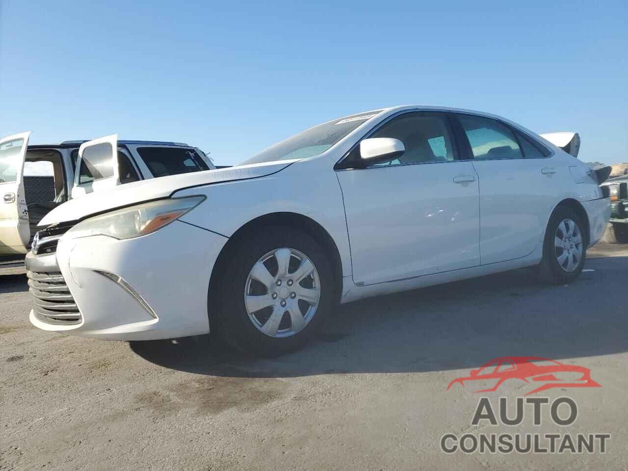 TOYOTA CAMRY 2015 - 4T4BF1FK7FR476688