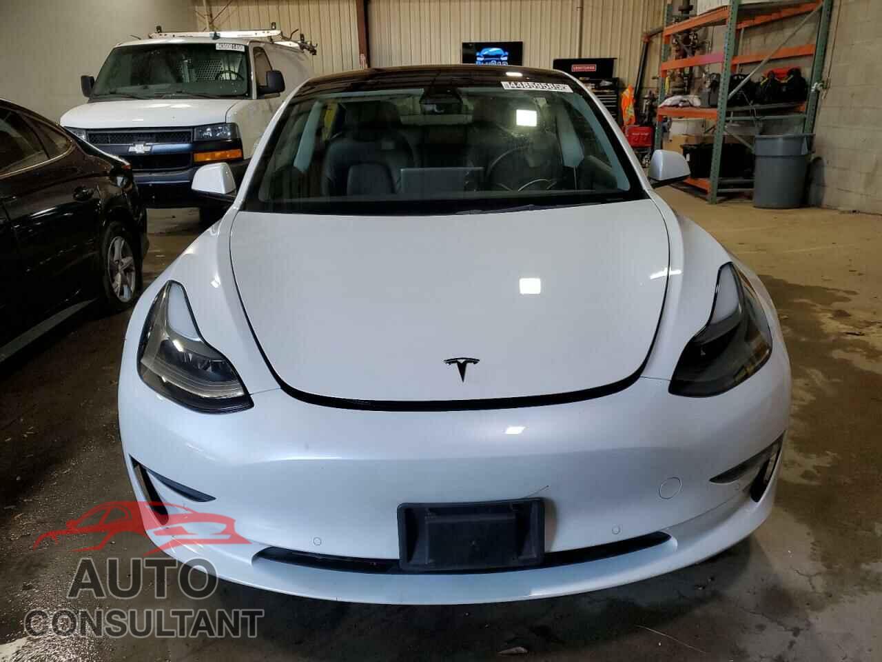 TESLA MODEL 3 2022 - 5YJ3E1EB9NF289743