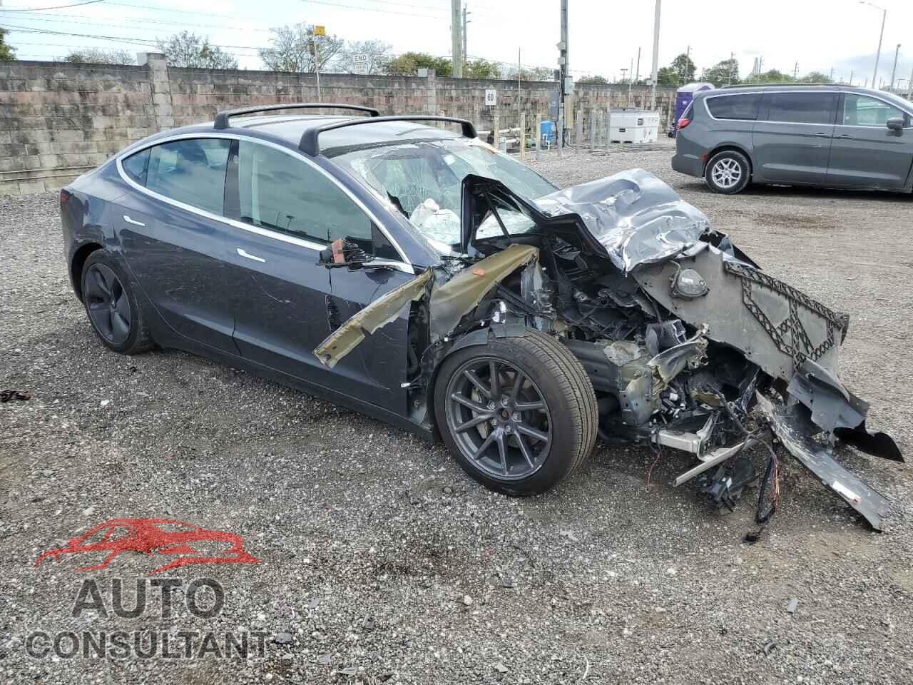 TESLA MODEL 3 2020 - 5YJ3E1EB8LF710879