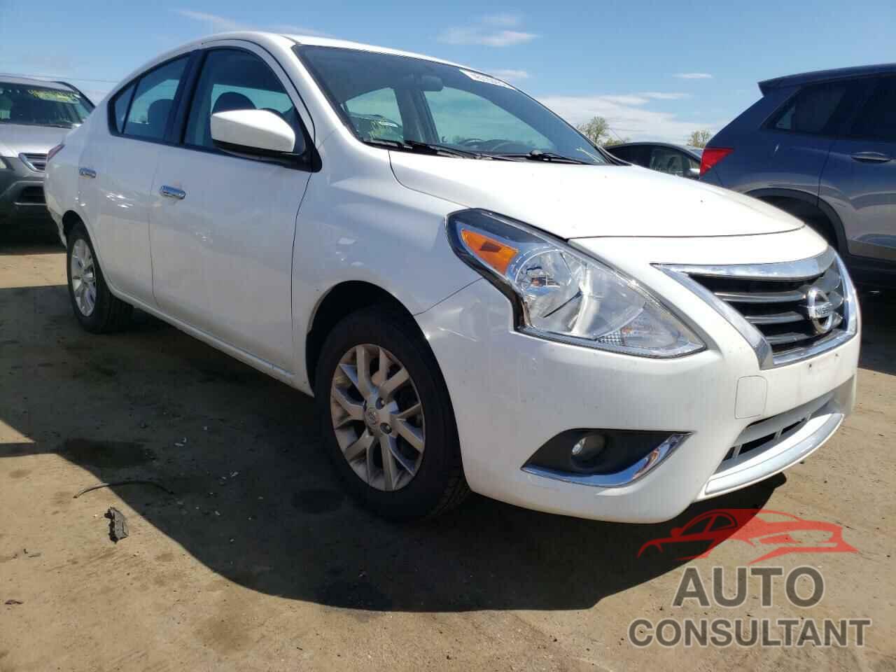 NISSAN VERSA 2018 - 3N1CN7APXJL883454
