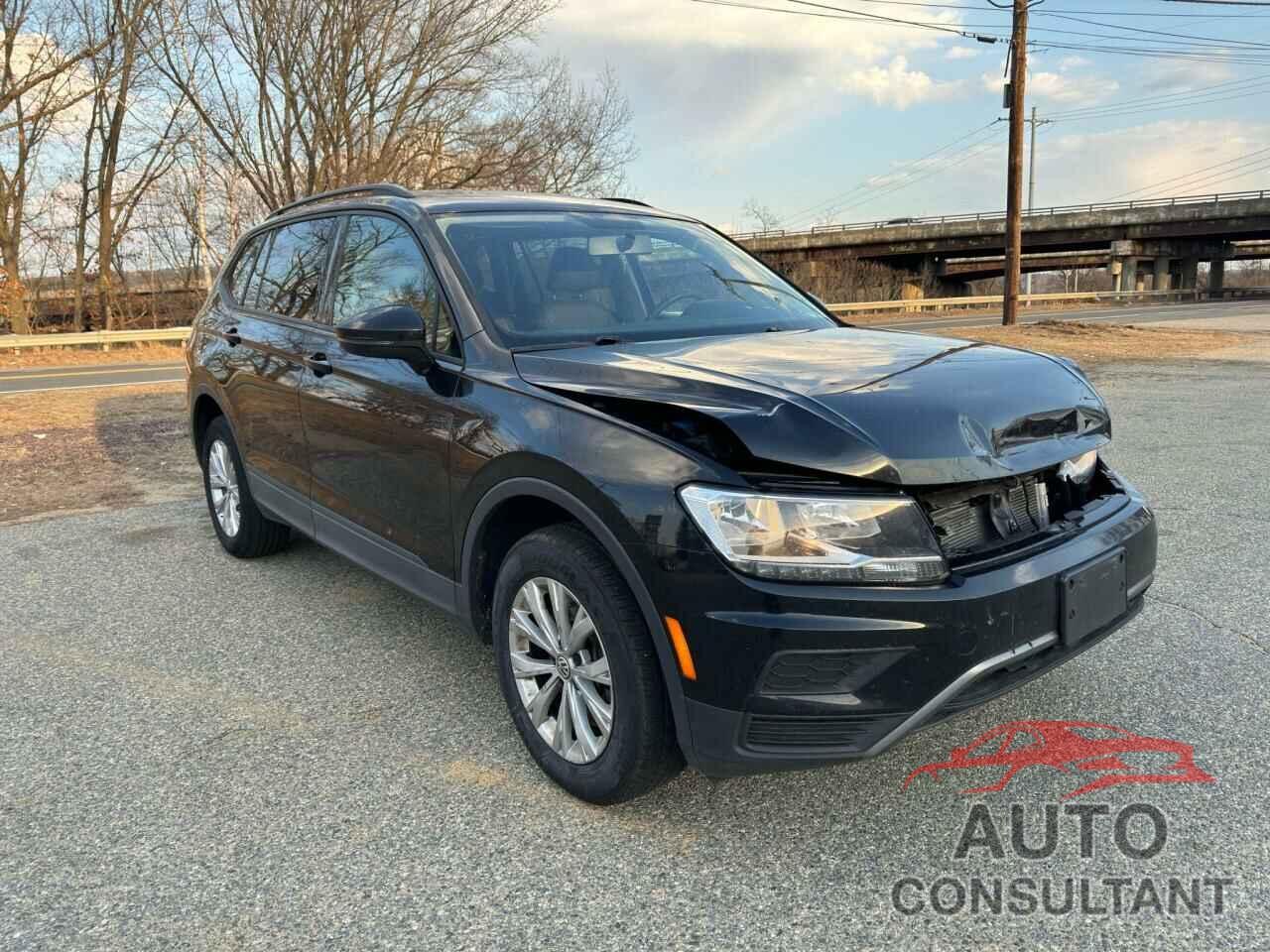 VOLKSWAGEN TIGUAN 2020 - 3VV0B7AX5LM089209