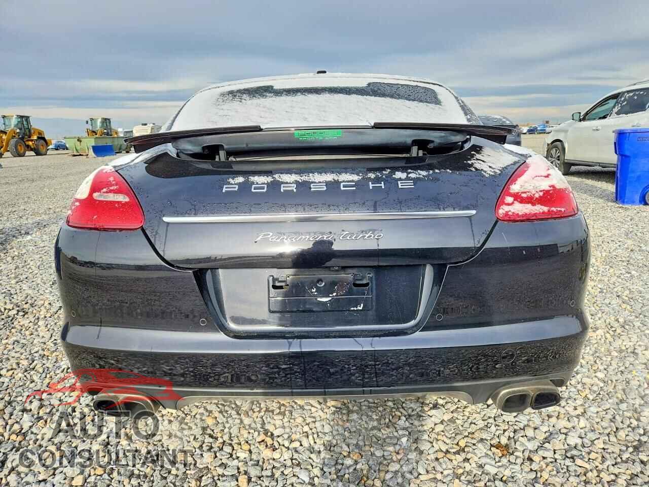 PORSCHE PANAMERA 2012 - WP0AC2A7XCL091204