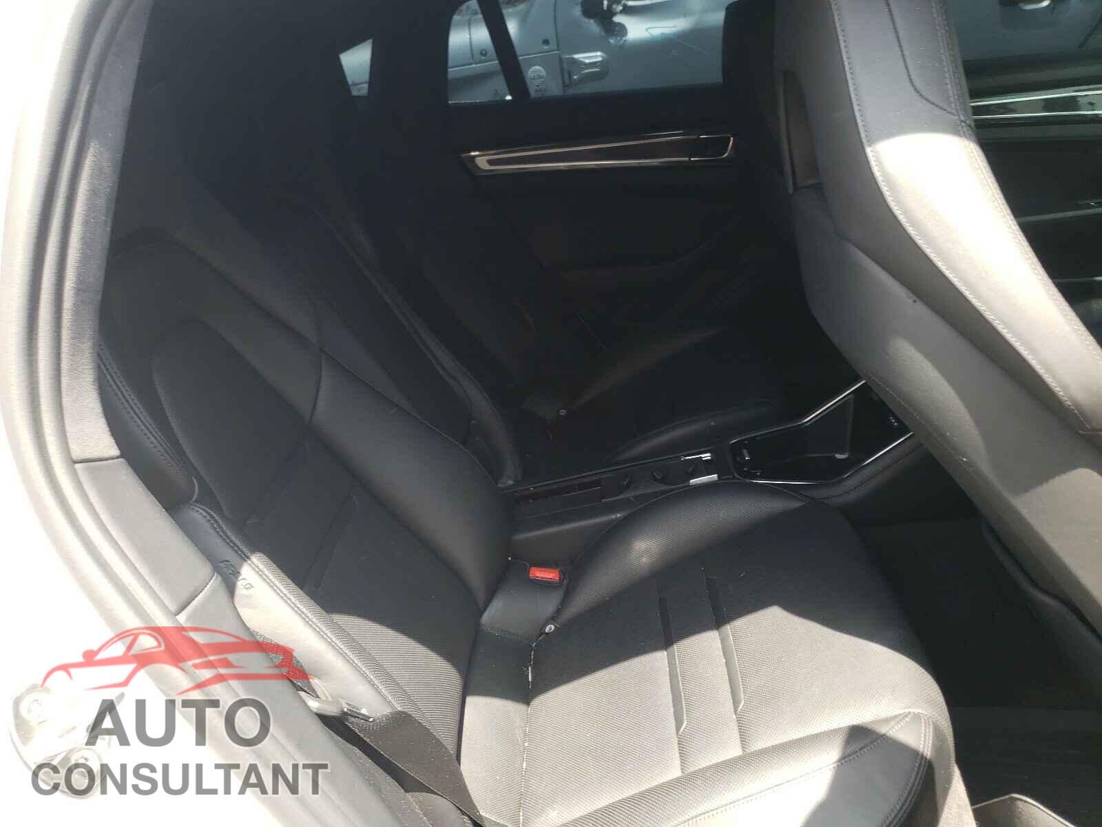 PORSCHE PANAMERA 2017 - WP0AF2A76HL152286