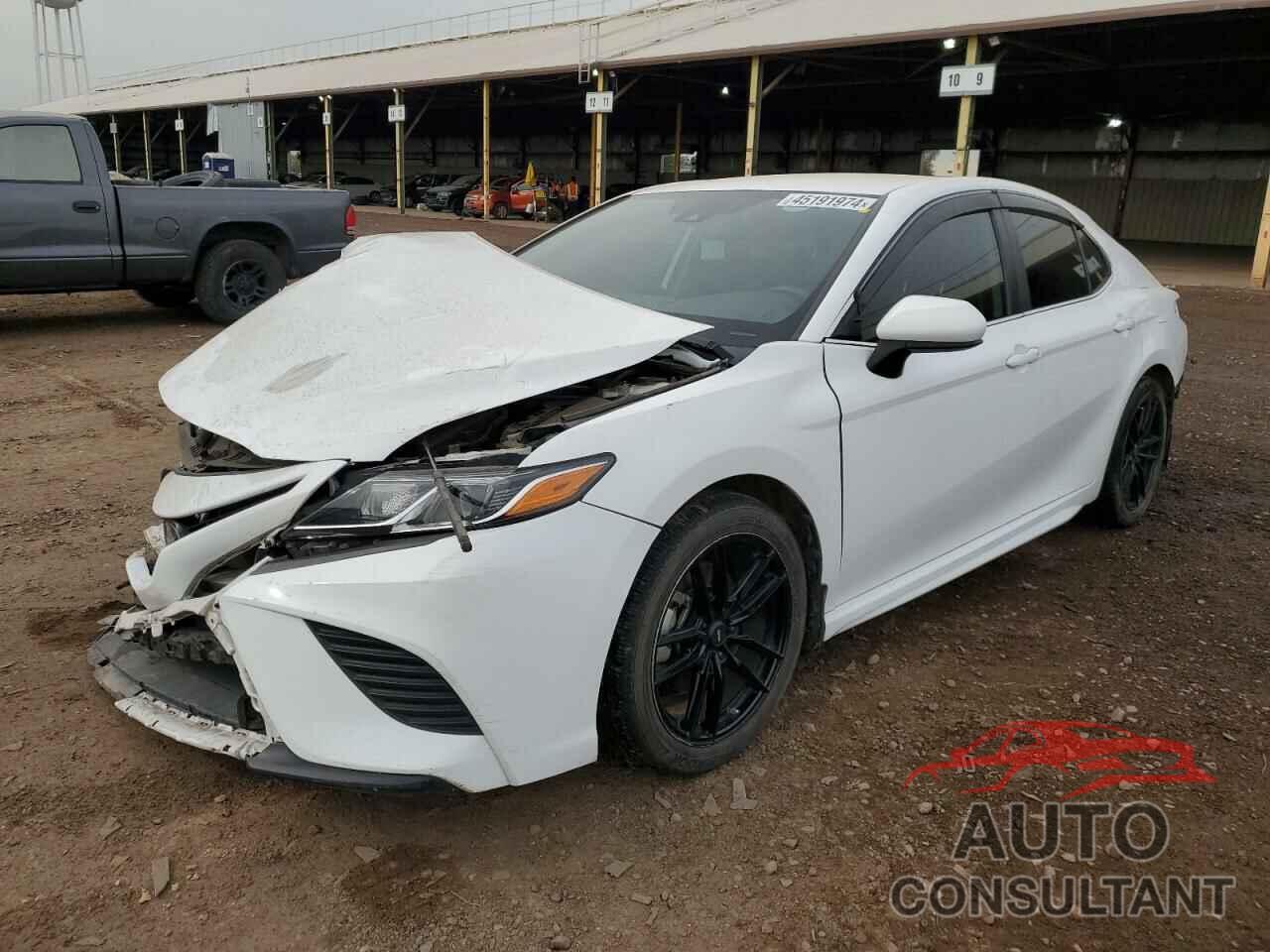 TOYOTA CAMRY 2019 - 4T1B11HK1KU195387
