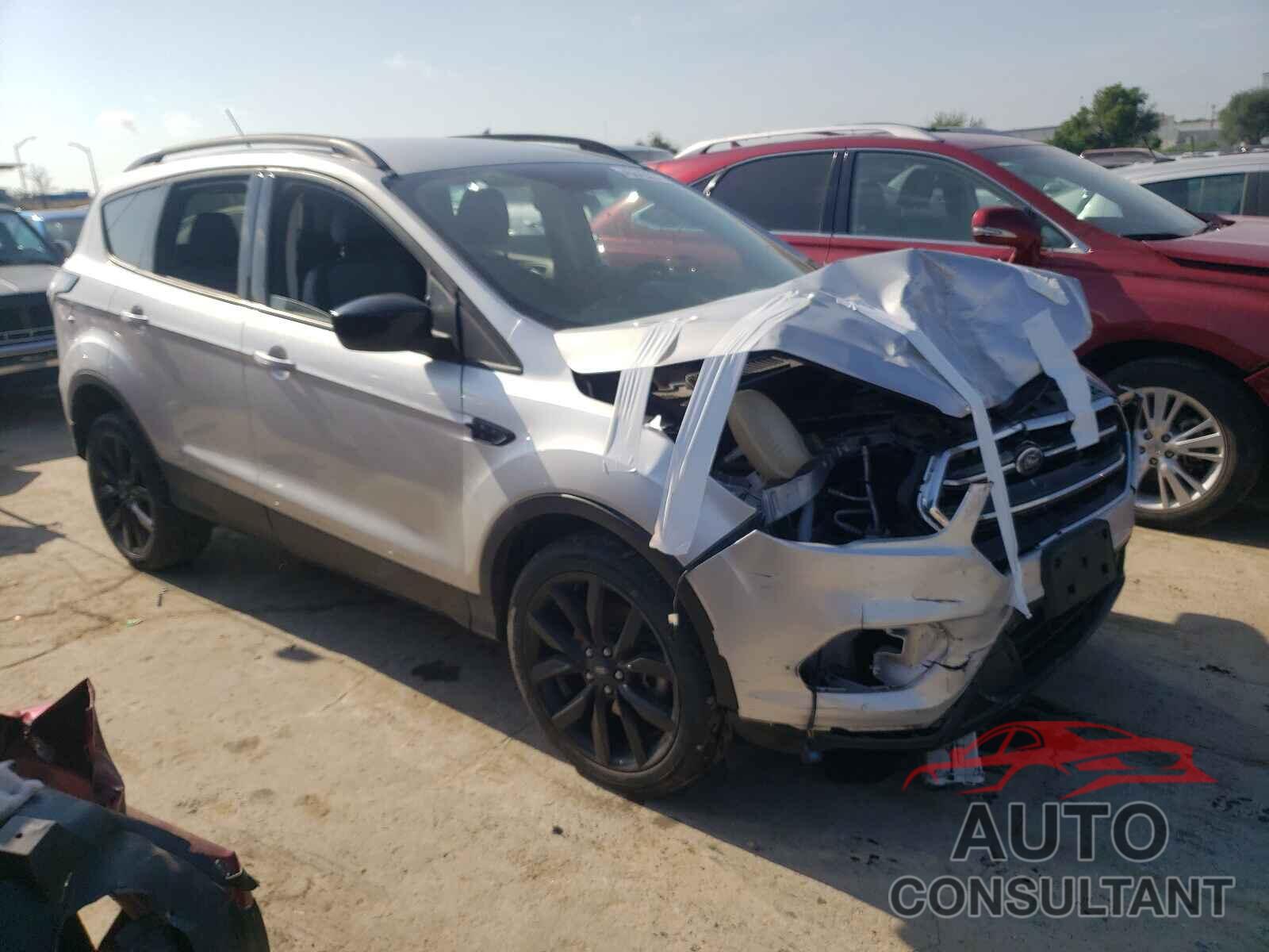FORD ESCAPE 2017 - 1FMCU9G95HUA38687