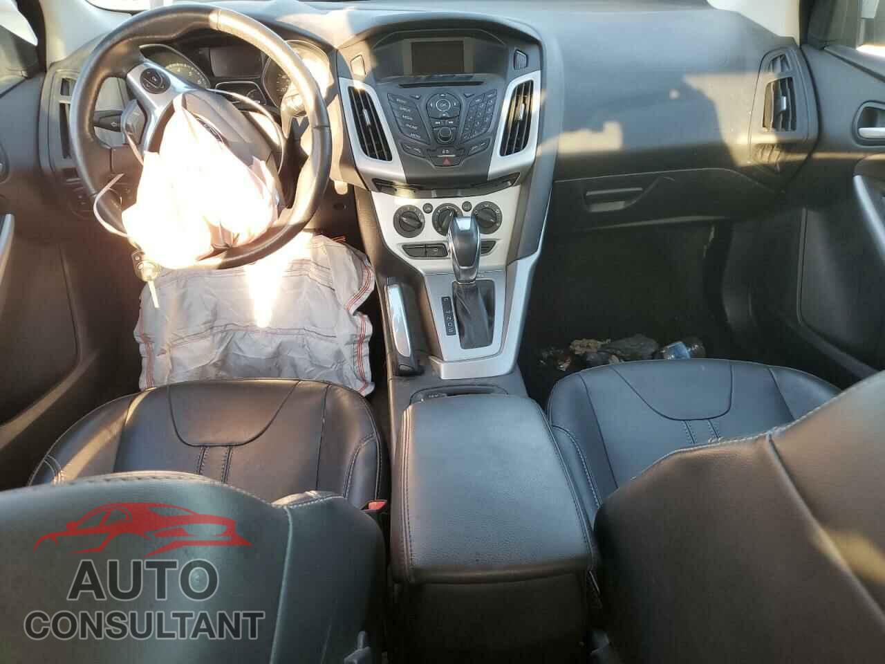 FORD FOCUS 2014 - 1FADP3F29EL149834