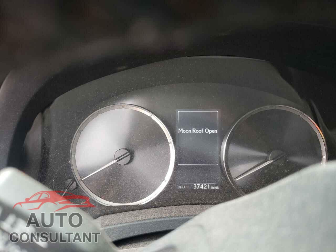 LEXUS IS 2017 - JTHBA1D28H5045952