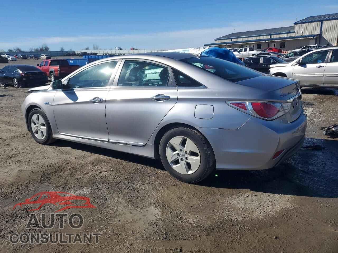 HYUNDAI SONATA 2012 - KMHEC4A44CA042767