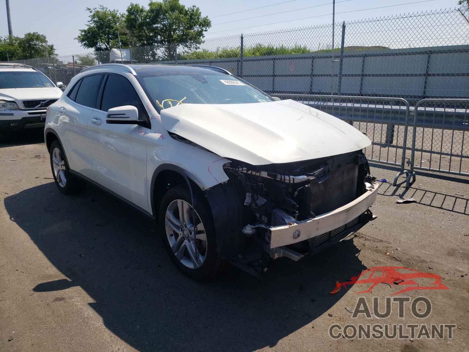 MERCEDES-BENZ GLA-CLASS 2017 - WDCTG4GB7HJ349826