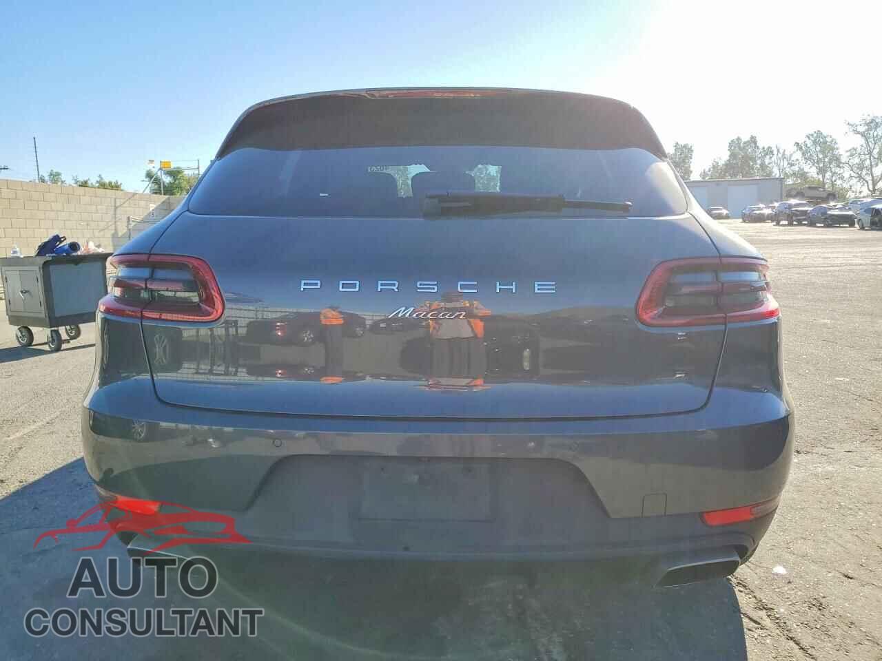 PORSCHE MACAN 2017 - WP1AA2A59HLB83513