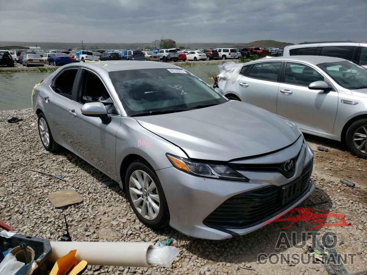 TOYOTA CAMRY 2019 - 4T1B11HK2KU681545