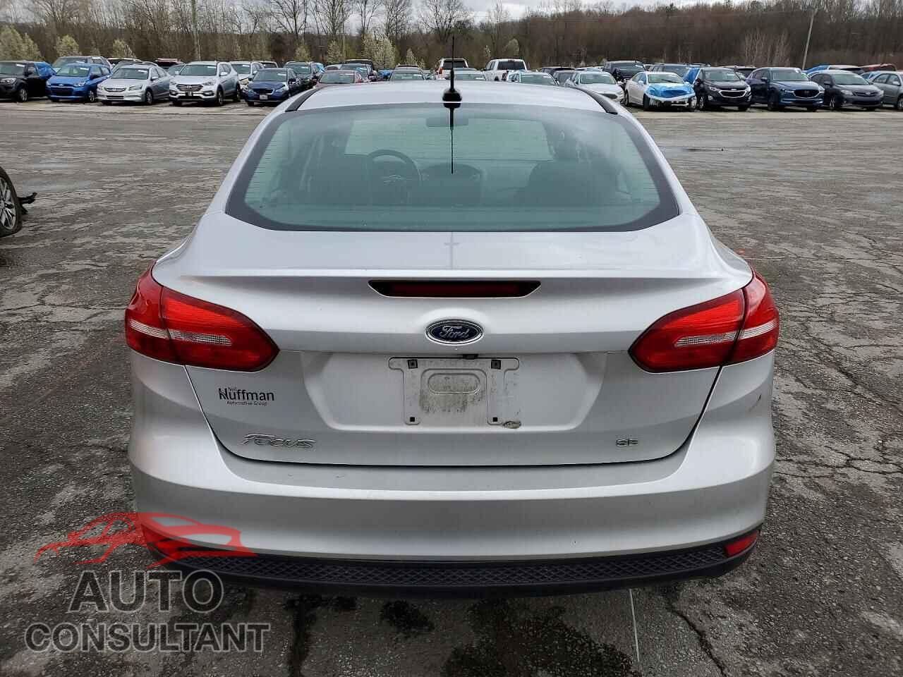 FORD FOCUS 2016 - 1FADP3F24GL268636