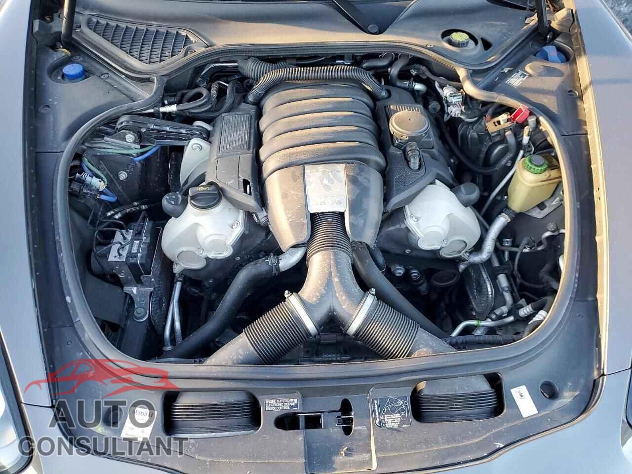 PORSCHE PANAMERA 2016 - WP0AA2A70GL004289
