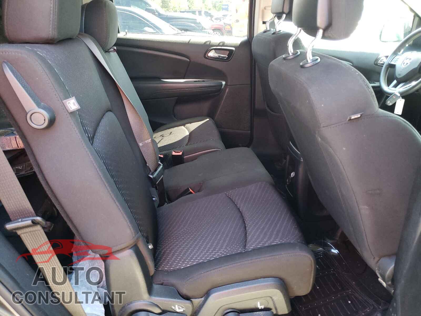 DODGE JOURNEY 2019 - 3C4PDCAB3KT865295