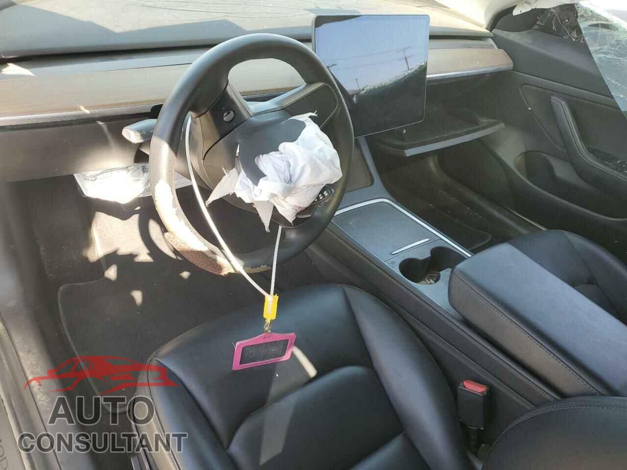 TESLA MODEL 3 2021 - 5YJ3E1EA8MF874156