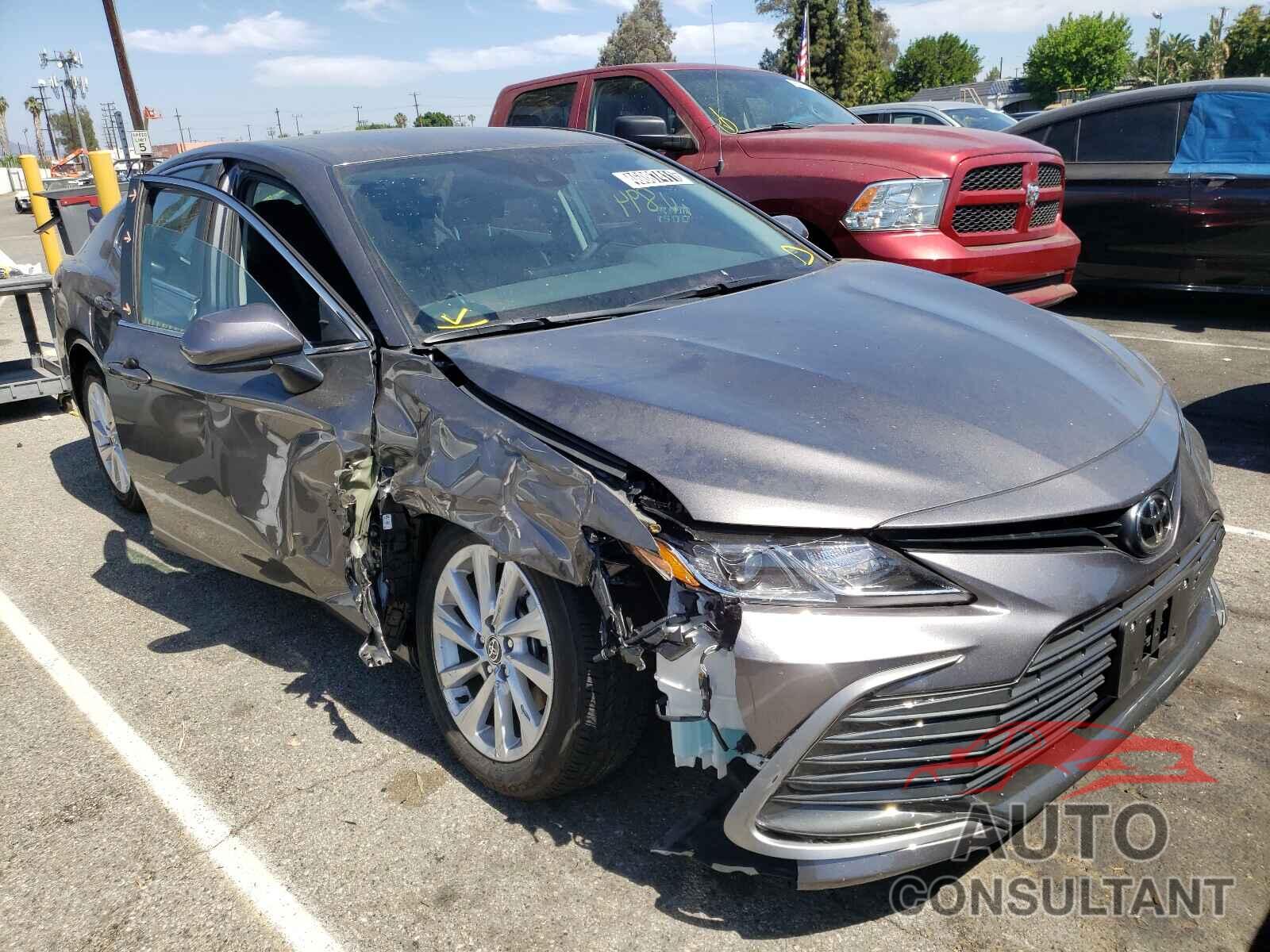 TOYOTA CAMRY 2021 - 4T1C11AK5MU529910