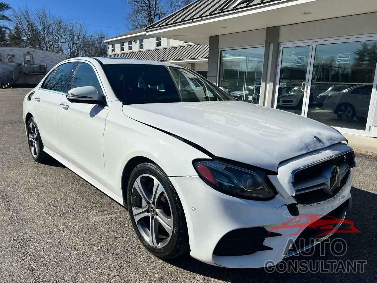 MERCEDES-BENZ E-CLASS 2017 - WDDZF4KB3HA239212