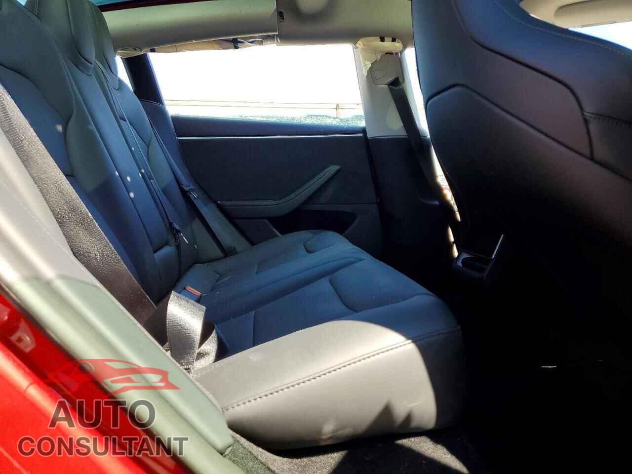 TESLA MODEL 3 2025 - 5YJ3E1ET0SF078564