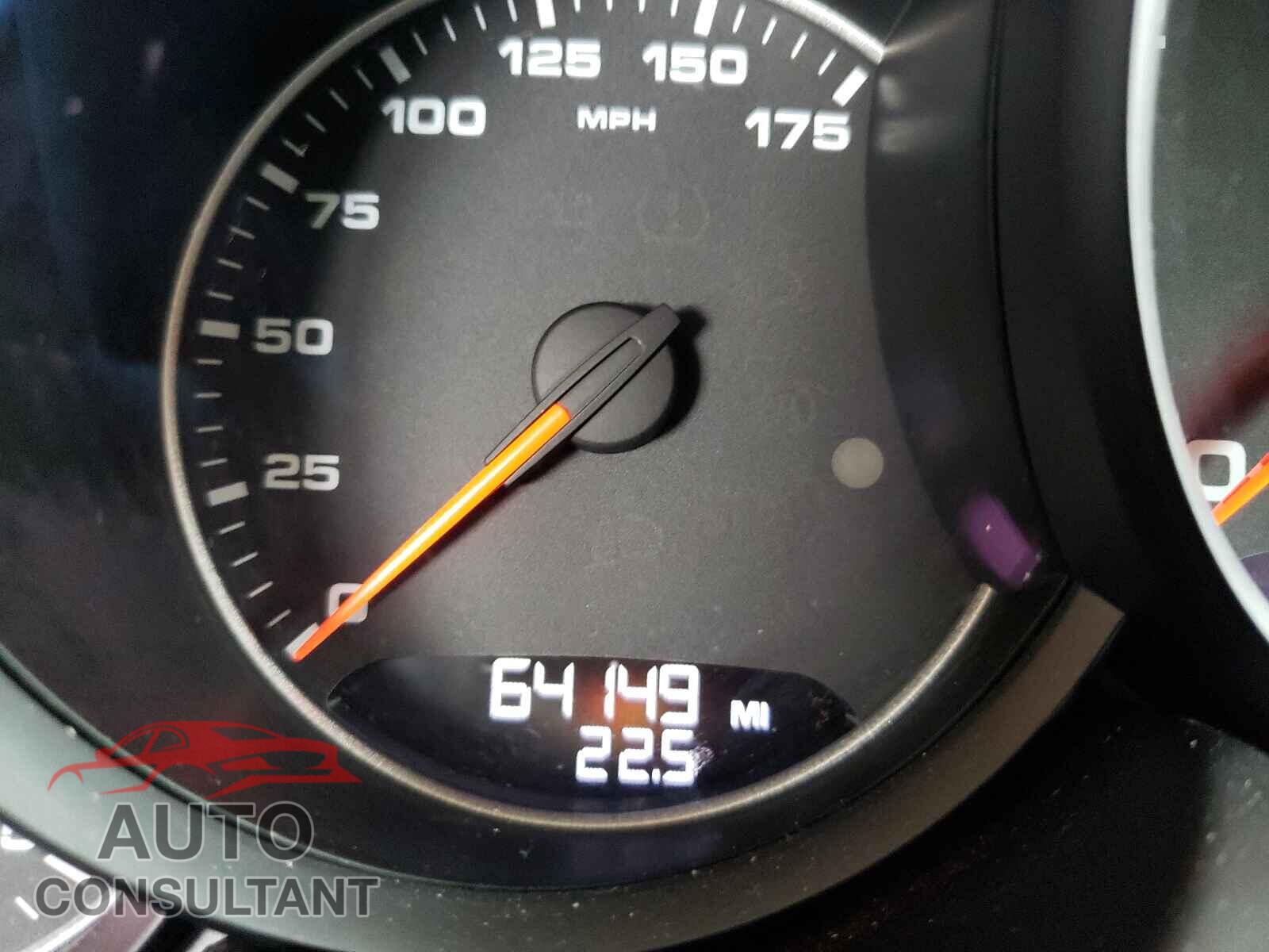 PORSCHE CAYENNE 2016 - WP1AA2A20GKA12806