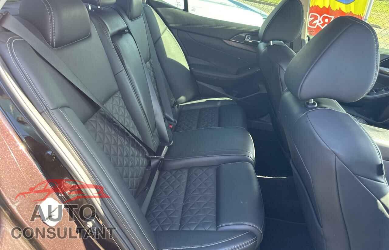 NISSAN MAXIMA 2017 - 1N4AA6AP6HC419244