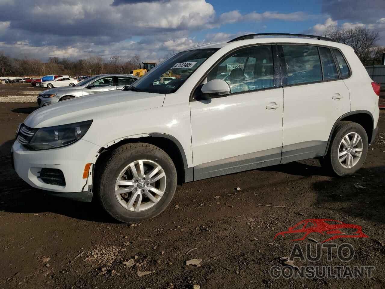 VOLKSWAGEN TIGUAN 2017 - WVGBV7AX2HW510997